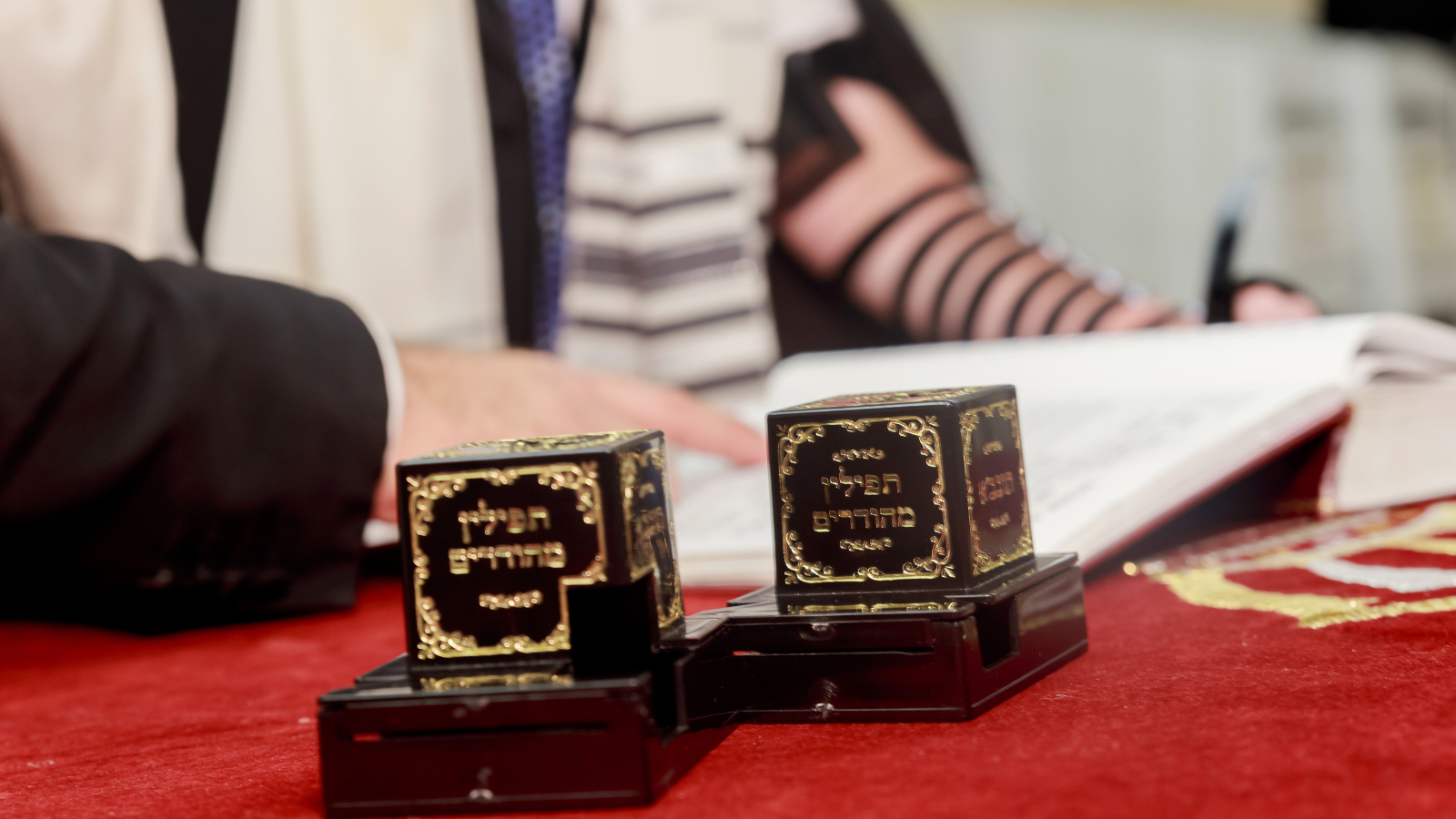 בר מצווה בכותל המערבי בירושלים