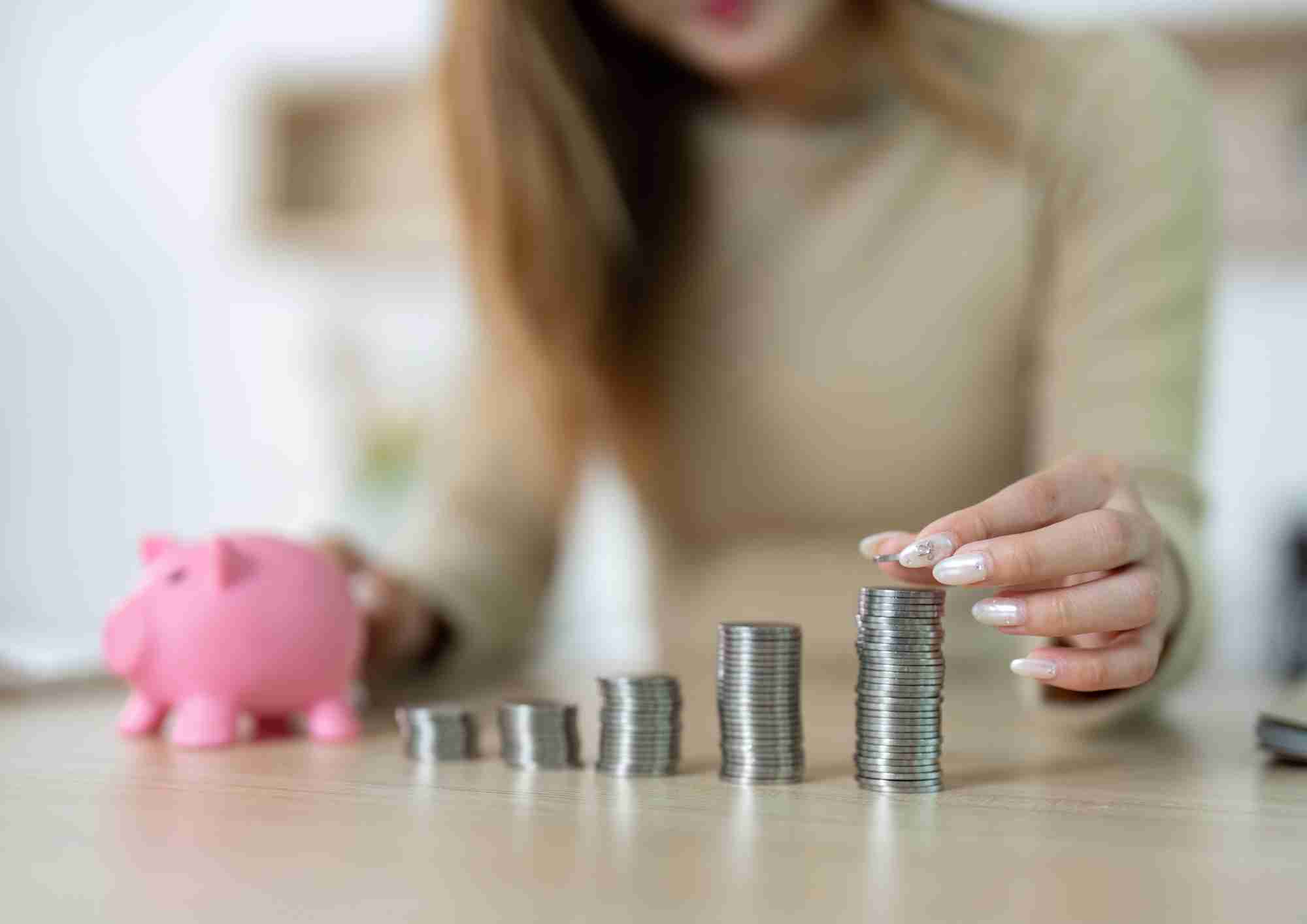 פנסיה לעקרת בית: כך תבטיחו לעצמכן עתיד כלכלי יציב