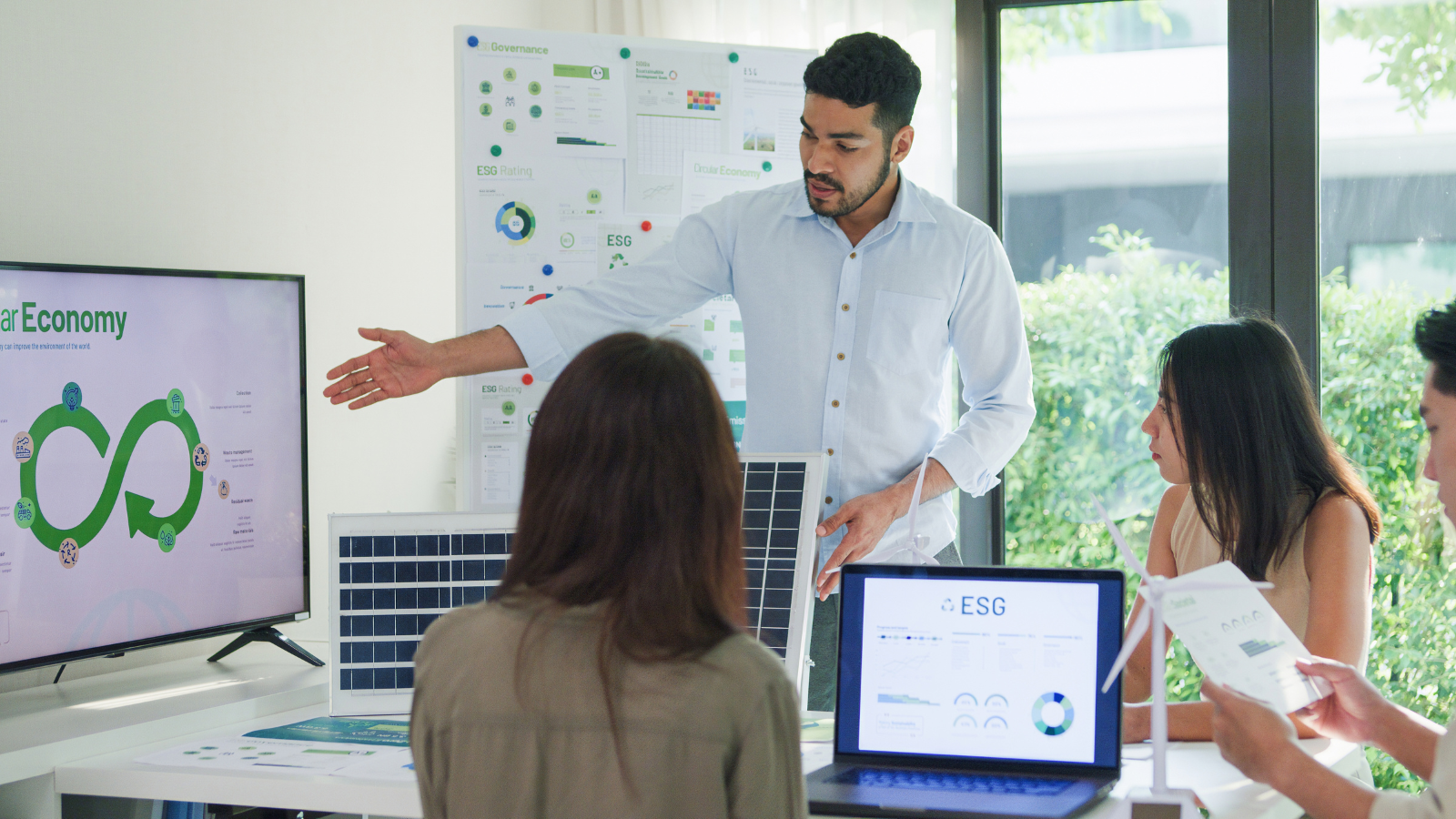 איך בוחרים משרד